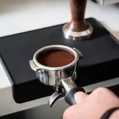 LIMA CON CAFEINA - Tamping Mat de silicona para cafe - Tapete para tampeo cuadrado