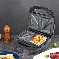 GENERICO - Sandwichera 6 en 1 Placas