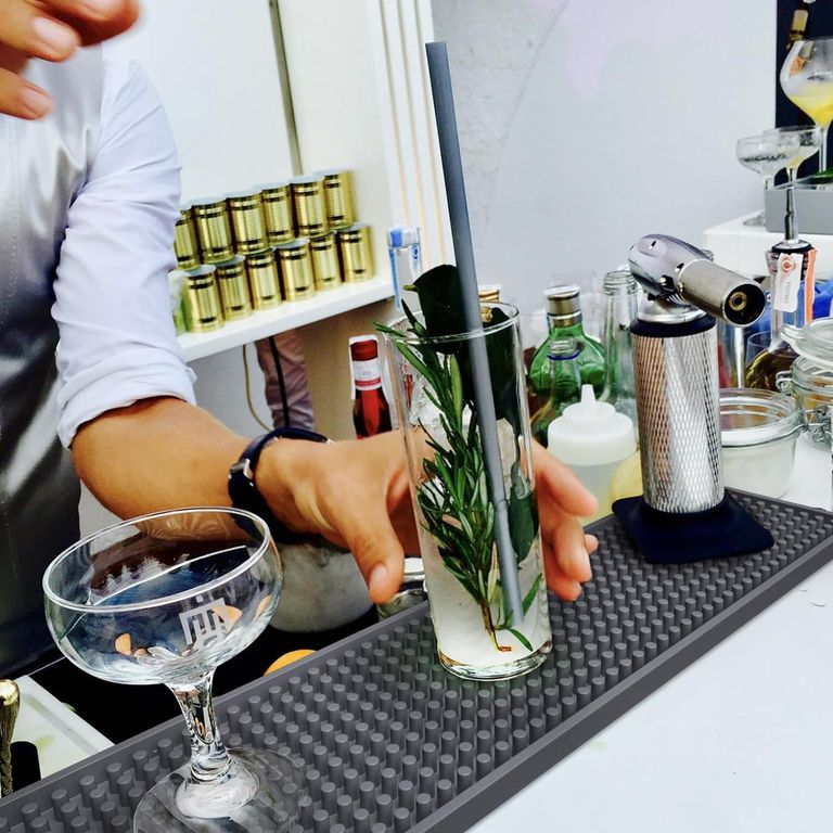 Bar mat tapete alfombra para cocteleria modelo largo de PVC