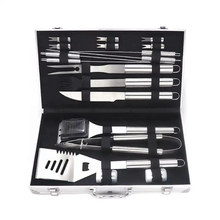 Set Parrillero BBQ Accesorios Parrilla de Acero Maletin 18 Piezas