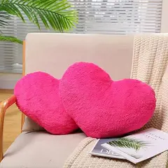 GENERICO - COJIN CORAZON PELO CORTO 35X35 FUCSIA