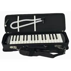 CALIFORNIA - Melódica 32 Teclas con Estuche Rígido - Negro