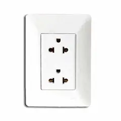 OPALUX - Tomacorriente Doble Universal con Línea Tierra BM1208
