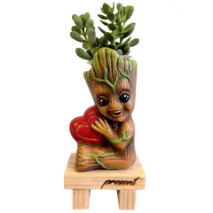 GENERICO - Maceta macetero Groot Pintado a Mano + Banquita de pino