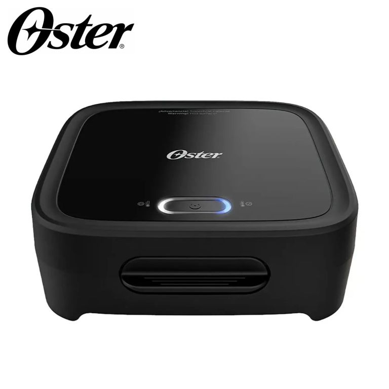 Sandwichera Compacta con Platos Hondos Negro CKSTSM400 Oster