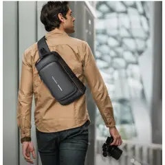 GENERICO - PECHERA MOCHILA MORRAL CRUZADO CROSSBODY ANTIRROBO USB MOKA