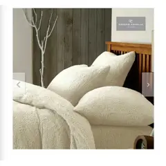 GENERICO - CUBRECAMA de PELUCHE PLAZA y MEDIA PERLA + 1 FUNDA DE ALMOHADA