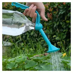 GENERICO - Regadora Tapa Rosca para Plantas