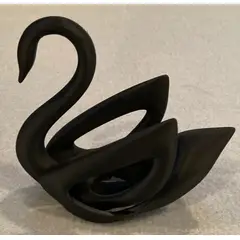GENERICO - ADORNO EXCLUSIVO CISNE NEGRO 23cm x 11cm x 24cm