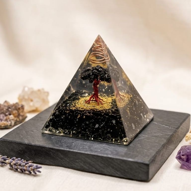 PIRAMIDE GRANDE ORGONITA TURMALINA SANACION TRANSFORMACION