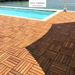 GENERICO - BALDOSAS DE DECK MADERA SOLIDA SHIHUAHUACO DE 5 LISTONES CON ACABADO POR CAJA 081m2