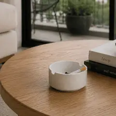 LAR DANIELSEN - Cenicero premium de cemento con diseño ejecutivo - gris