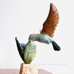 GENERICO - Colibrí de cuarzo y piedras - J Mora azul