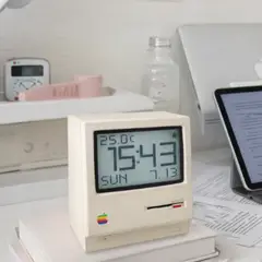 GENERICO - RELOJ DE ESCRITORIO CON ALARMA DIGITAL ESTILO RETRO MINI COMPU MACLOCK