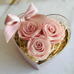 GENERICO - Rosa Eterna Rosada x3 en Corazón Acrílico  Regalo Elegante Día de la Madre, Aniversario