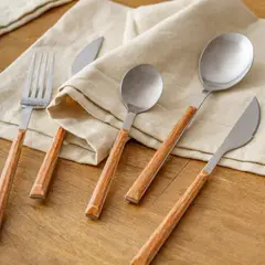 GENERICO - Set de Cubiertos de Acero y Madera - 24 piezas