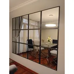 LUMINAR BRILLO & LUZ - Composición estilo ventana con espejos con marco negro de 60x60cm