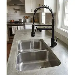 GENERICO - GRIFERIA DOBLE ALTA PARA COCINA NEGRO MATE MODELO A MESA