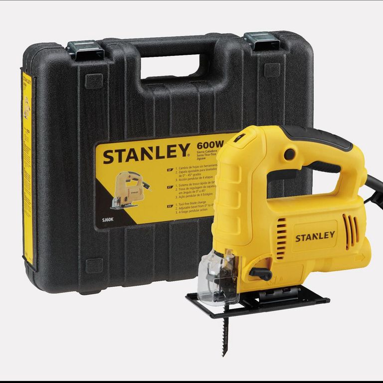 Sierra Caladora Eléctrica Stanley 600W SJ60K + Maletín