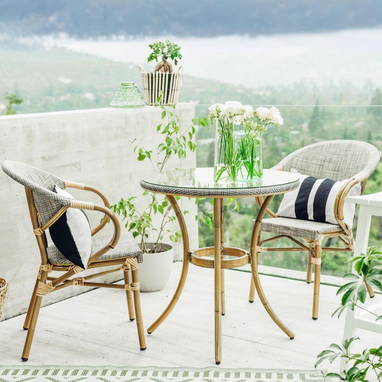 Combo Mesa 70cm + 2 Sillas Milano