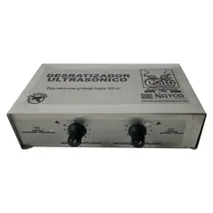 GENERICO - Desratizador Ultrasonico Metal Plateado 21.5x6.5x14.5cm