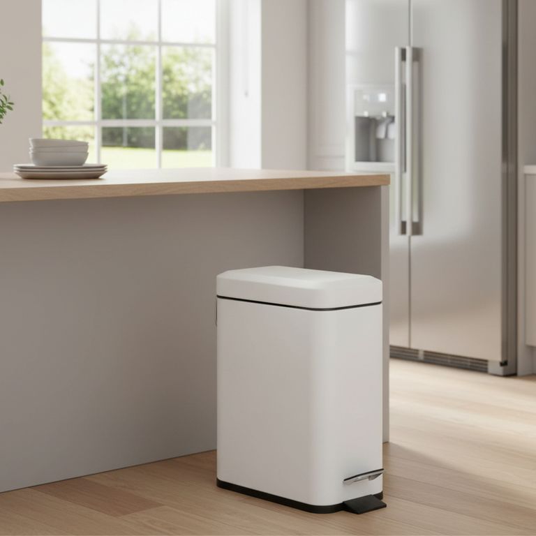 Papelera con Pedal Blanca 5L