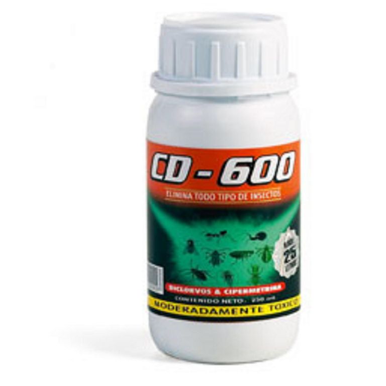 Insecticida Diclorvos y Cipermetrina 250 ml Plástico