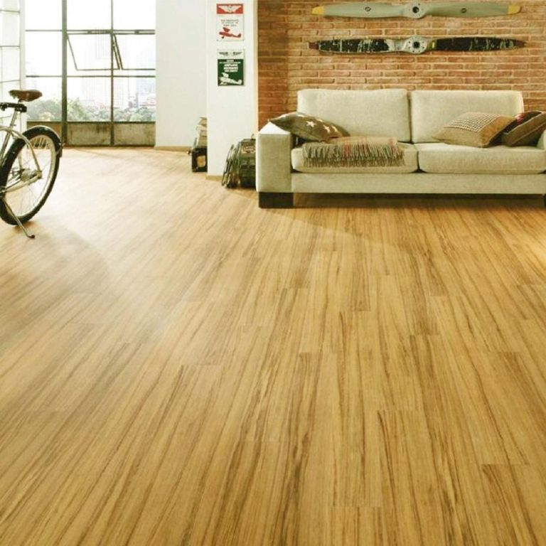 Piso PvC Autoadhesivo Roble Marrón 1.6mm 91.4x15.2cm 5m2