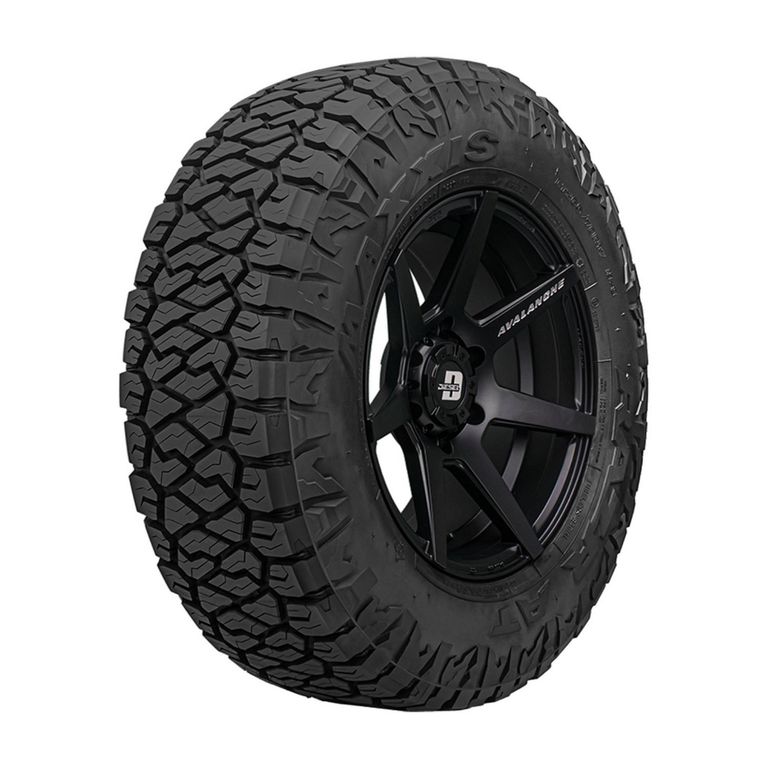 Llanta Maxxis AT811 LT275/65 R18 120S TL