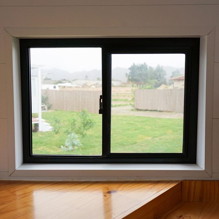 Ventana Pvc Corrediza Laminado de 6 mm Negro
