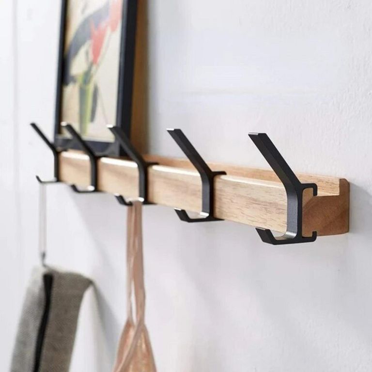 Percha Acceso 5 Ganchos Negro/Madera.