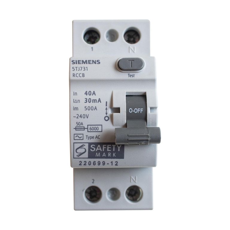 Interruptor Diferencial SIEMENS 2x25A 30mA Tipo AC Test IEC61008