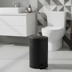 JUST HOME COLLECTION - Papelera Redonda Relieve Negra 12L