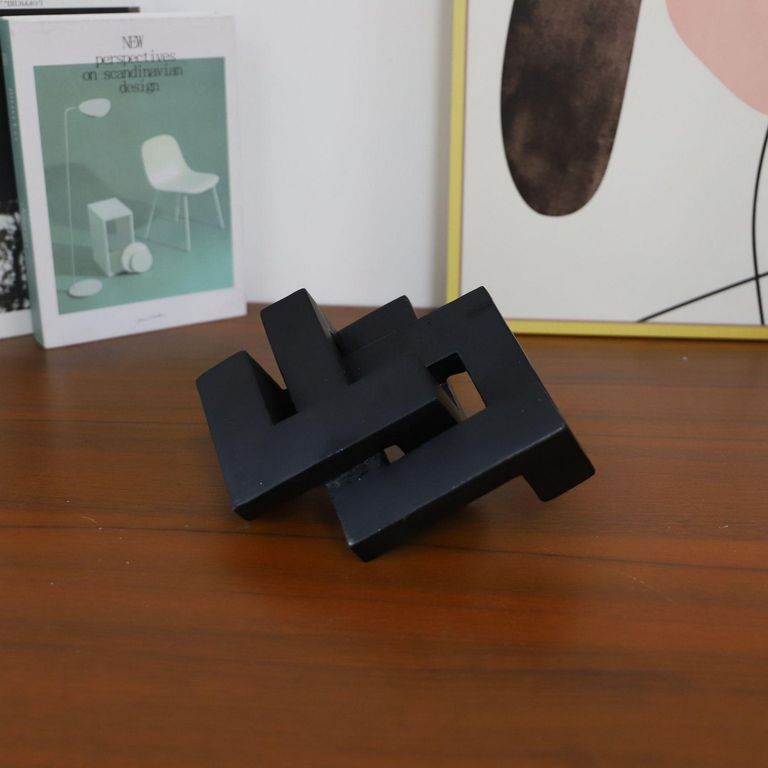 Figura Geom Cuadrados Negro 19cm