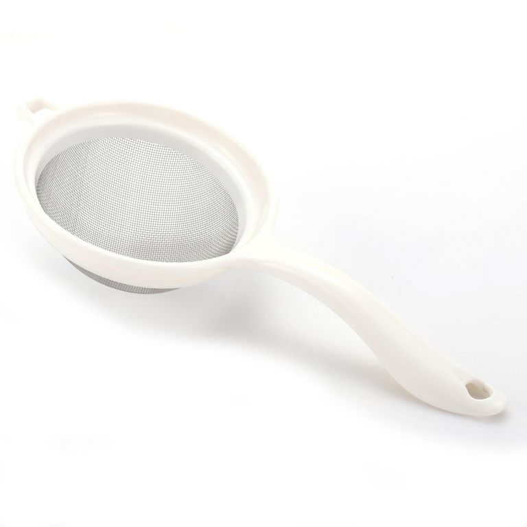Colador de Plástico Blanco 15.5cm