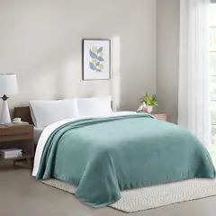 JUST HOME COLLECTION - Frazada Coral Verde 250x220cm
